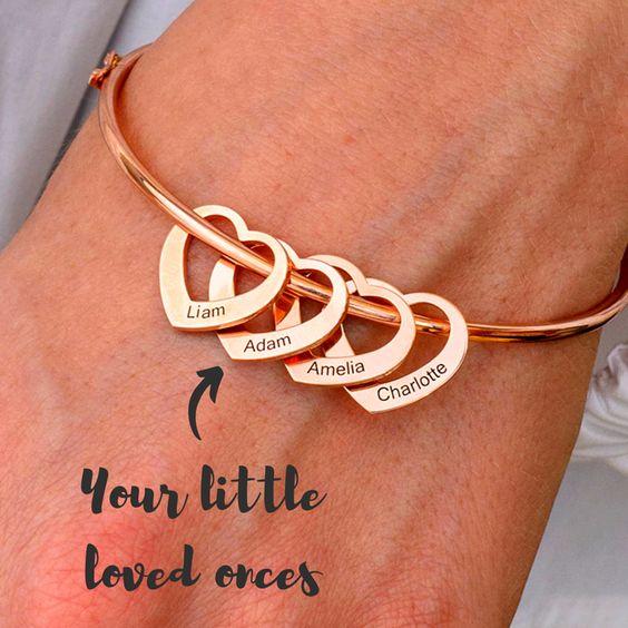 AntiqueAccesories Bangle Bracelet with Heart Shape Pendants