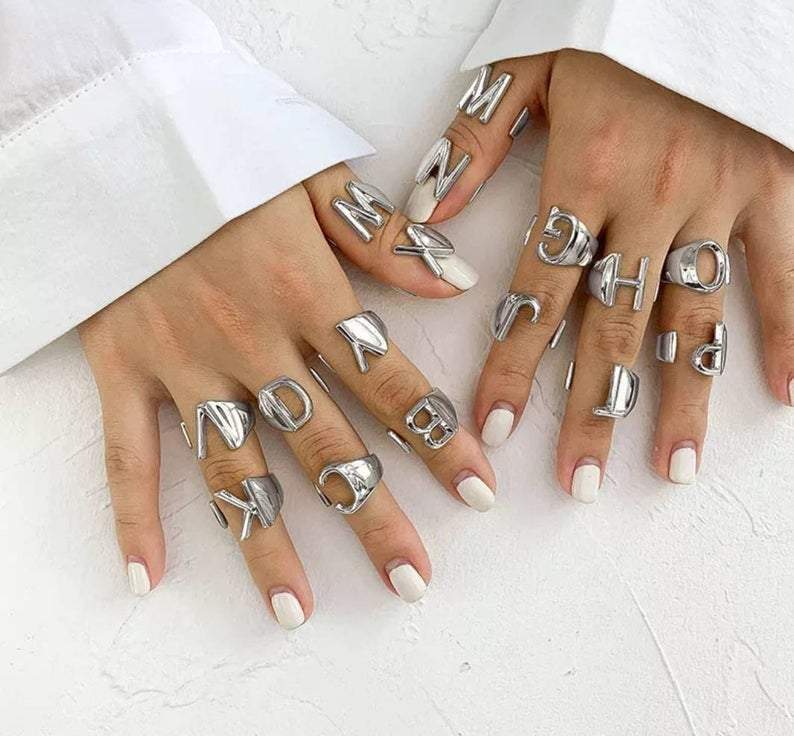 AntiqueAccesories Silver Letter Rings - (A-Z)