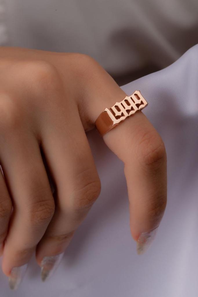 Baebie Gothic Date Ring